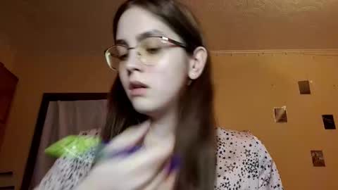 Kate online show from 03.17.26