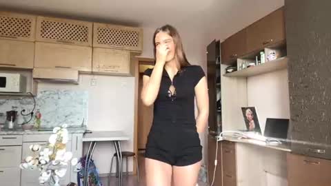 Snapshot of elnagreder chatting on 06.12.26 Lina online show from 06.12.26