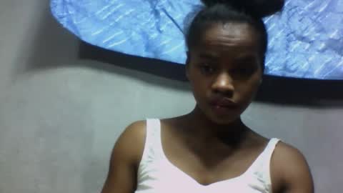 Snapshot of elodie228680 chatting on 05.16.26 elodie228680 online show from 05.16.26