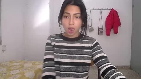 Snapshot of elody_j chatting on 06.03.26 elody online show from 06.03.26