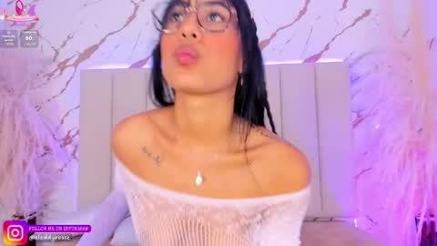 Snapshot of elody_rousse chatting on 09.24.25 elody_rousse online show from 09.24.25