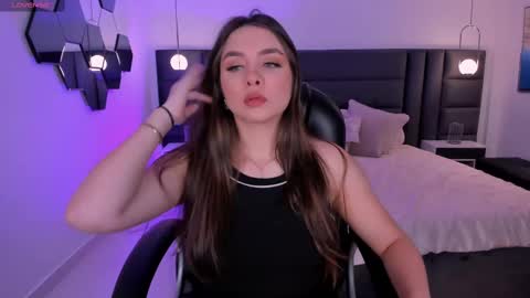 ELOISA OLIVERO online show from 03.01.25