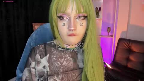 Eloise  . online show from 11.07.25