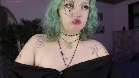 Snapshot of eloisee_ chatting on 04.18.26 Eloise . online show from 04.18.26