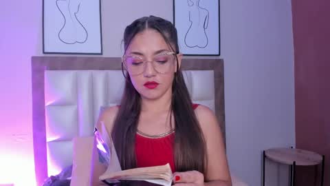 EloiseQuinn online show from 09.25.25