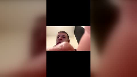 Snapshot of elpatriko9229 chatting on 02.19.26 ElPatriko9229 online show from 02.19.26