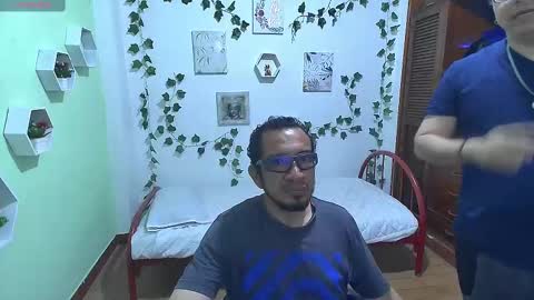 Snapshot of elruncho chatting on 01.15.25 elruncho online show from 01.15.25