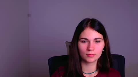 Snapshot of elsa_mur chatting on 12.18.24 Elsa online show from 12.18.24