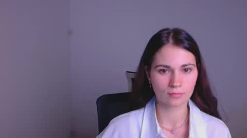 Snapshot of elsa_mur chatting on 12.28.24 Elsa online show from 12.28.24
