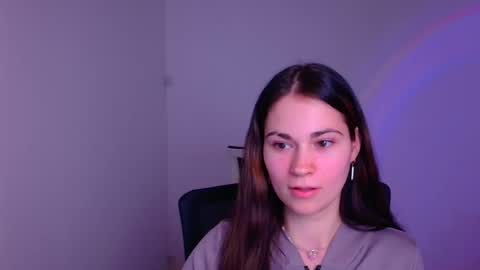 Snapshot of elsa_mur chatting on 01.14.25 Elsa online show from 01.14.25