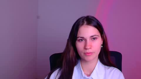 Snapshot of elsa_mur chatting on 01.22.25 Elsa online show from 01.22.25