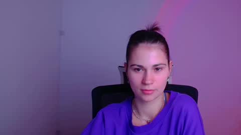 Snapshot of elsa_mur chatting on 01.24.25 Elsa online show from 01.24.25