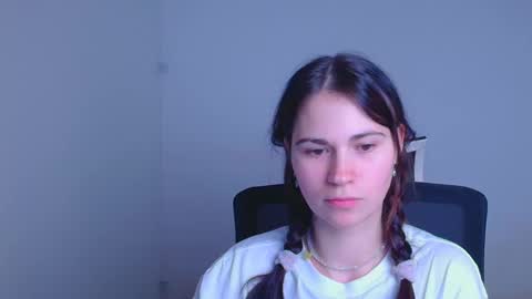Snapshot of elsa_mur chatting on 01.29.25 Elsa online show from 01.29.25
