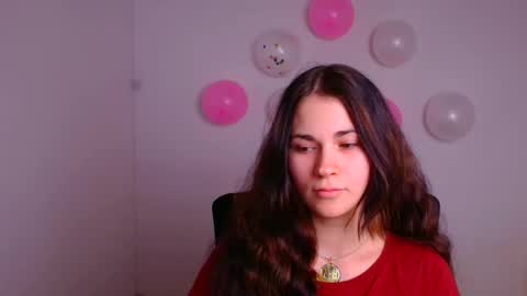 Snapshot of elsa_mur chatting on 02.17.25 Elsa online show from 02.17.25