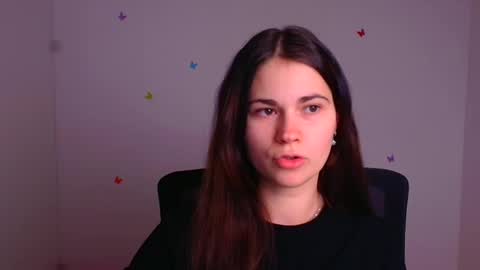 Snapshot of elsa_mur chatting on 02.22.25 Elsa online show from 02.22.25