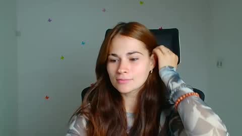 Snapshot of elsa_mur chatting on 09.18.25 Elsa online show from 09.18.25