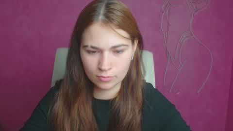 Snapshot of elsa_mur chatting on 09.19.25 Elsa online show from 09.19.25