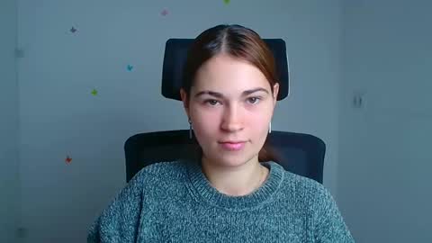 Snapshot of elsa_mur chatting on 10.16.25 Elsa online show from 10.16.25