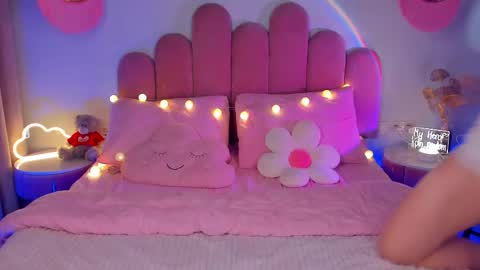 Michelle online show from 02.09.25