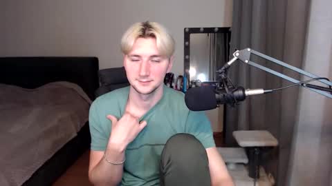 Elvin Vaenight online show from 09.10.25