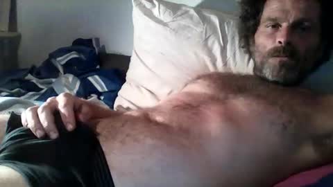 Snapshot of elyjahoye chatting on 09.17.25 elyjahoye online show from 09.17.25