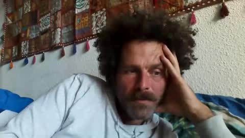 Snapshot of elyjahoye chatting on 10.10.25 elyjahoye online show from 10.10.25