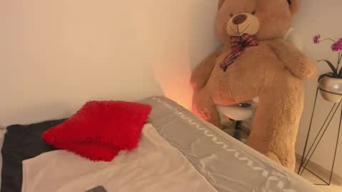 Ross online show from 12.16.25