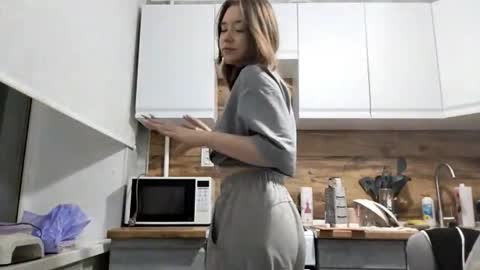Luna online show from 10.20.25