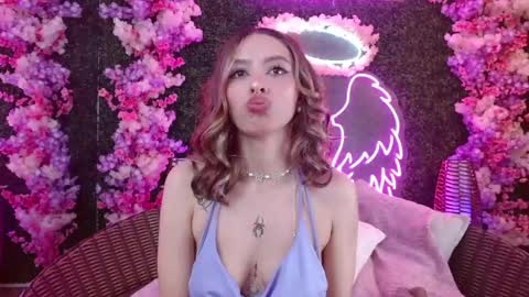 Elysia online show from 03.12.25