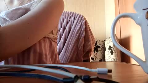 Elza Kom online show from 12.01.25