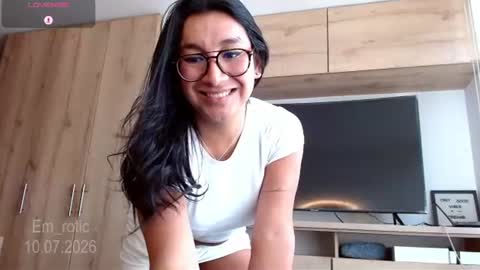 Snapshot of em_rotic chatting on 07.10.26 Emilia online show from 07.10.26
