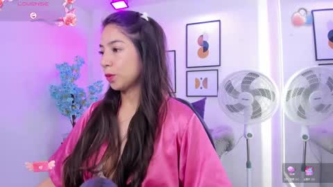 Ema louisx  online show from 02.12.25