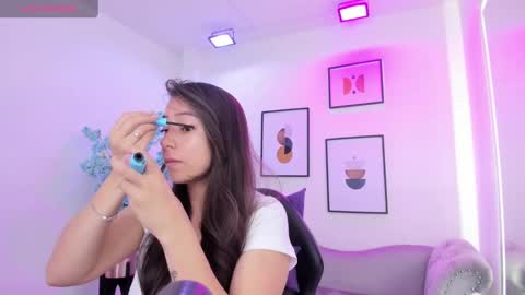 Ema louisx  online show from 02.24.25