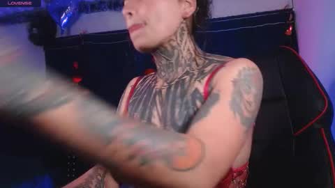 Snapshot of ema_ploxx chatting on 03.01.26 ema_ploxx online show from 03.01.26