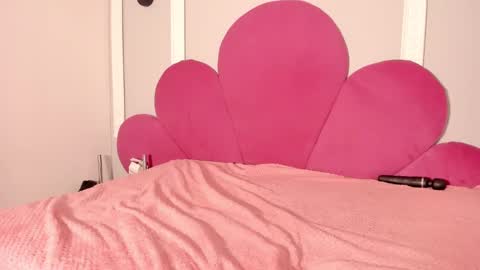 Ana  online show from 12.16.24