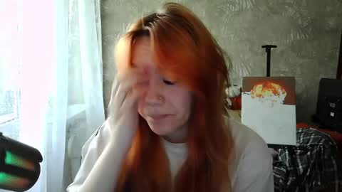 Snapshot of ember__fox chatting on 05.26.26 ember__fox online show from 05.26.26