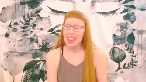 Snapshot of ember_starleena chatting on 05.13.26 Ember Starleena online show from 05.13.26