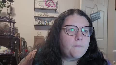 Snapshot of emberlynnix chatting on 09.15.25 Emberlyn Nix online show from 09.15.25