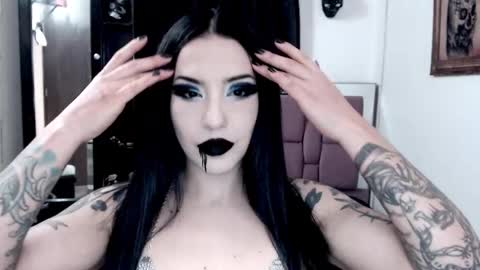 Emerald Black online show from 09.14.25