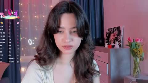 Snapshot of emeliareaper chatting on 03.06.25 Emelia online show from 03.06.25