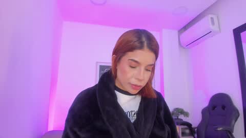 emelie_89 online show from 12.29.24
