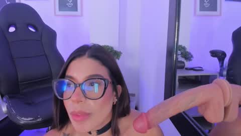 emelie_89 online show from 03.03.25