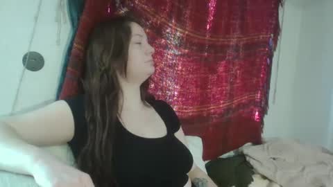 EmerieSkye online show from 01.18.25