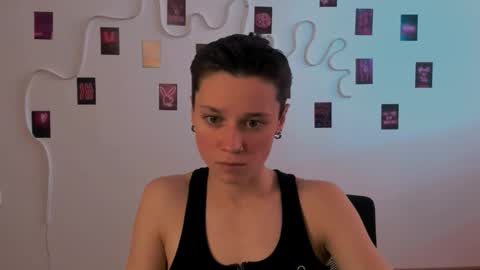 Snapshot of emi_fade chatting on 03.04.26 emi_fade online show from 03.04.26