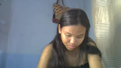 Snapshot of emiehottie chatting on 07.04.26 Ami online show from 07.04.26