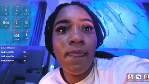 Snapshot of emii_brown chatting on 05.16.26 Emy online show from 05.16.26