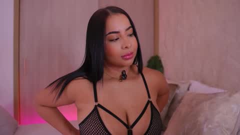    online show from 09.15.25