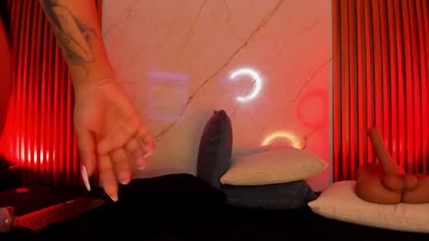   online show from 01.26.25