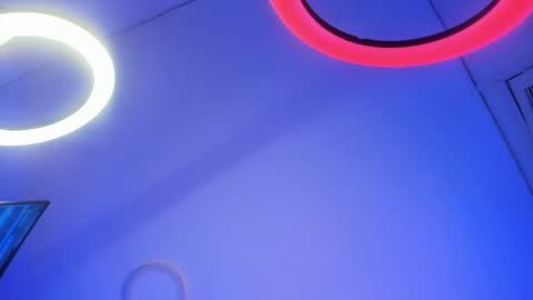   online show from 10.22.25