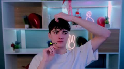 emil_lucky online show from 02.20.26